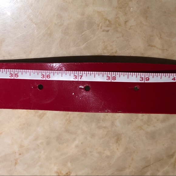 Guess “G” Chain Belt - Picture 12 of 13